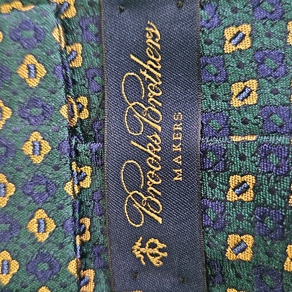 2 Brooks Brothers silk Ties , made in USA - Picture 5 of 15